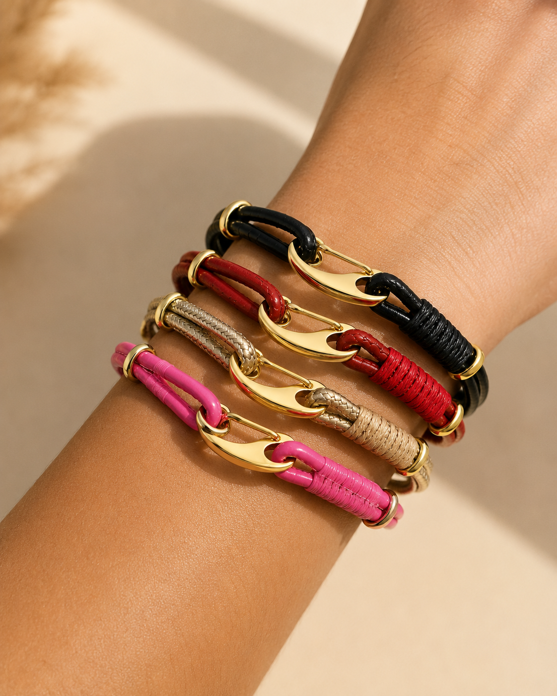 VITA Link Bracelet- Black